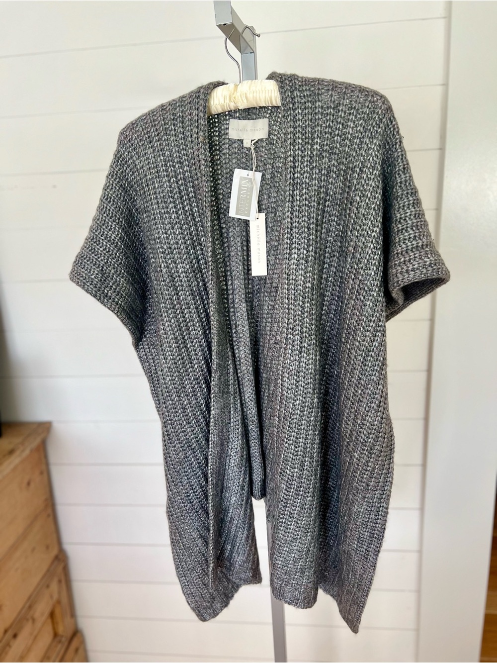Michelle Mason NWT Chunky Knit Ruana Wrap Gray Petite